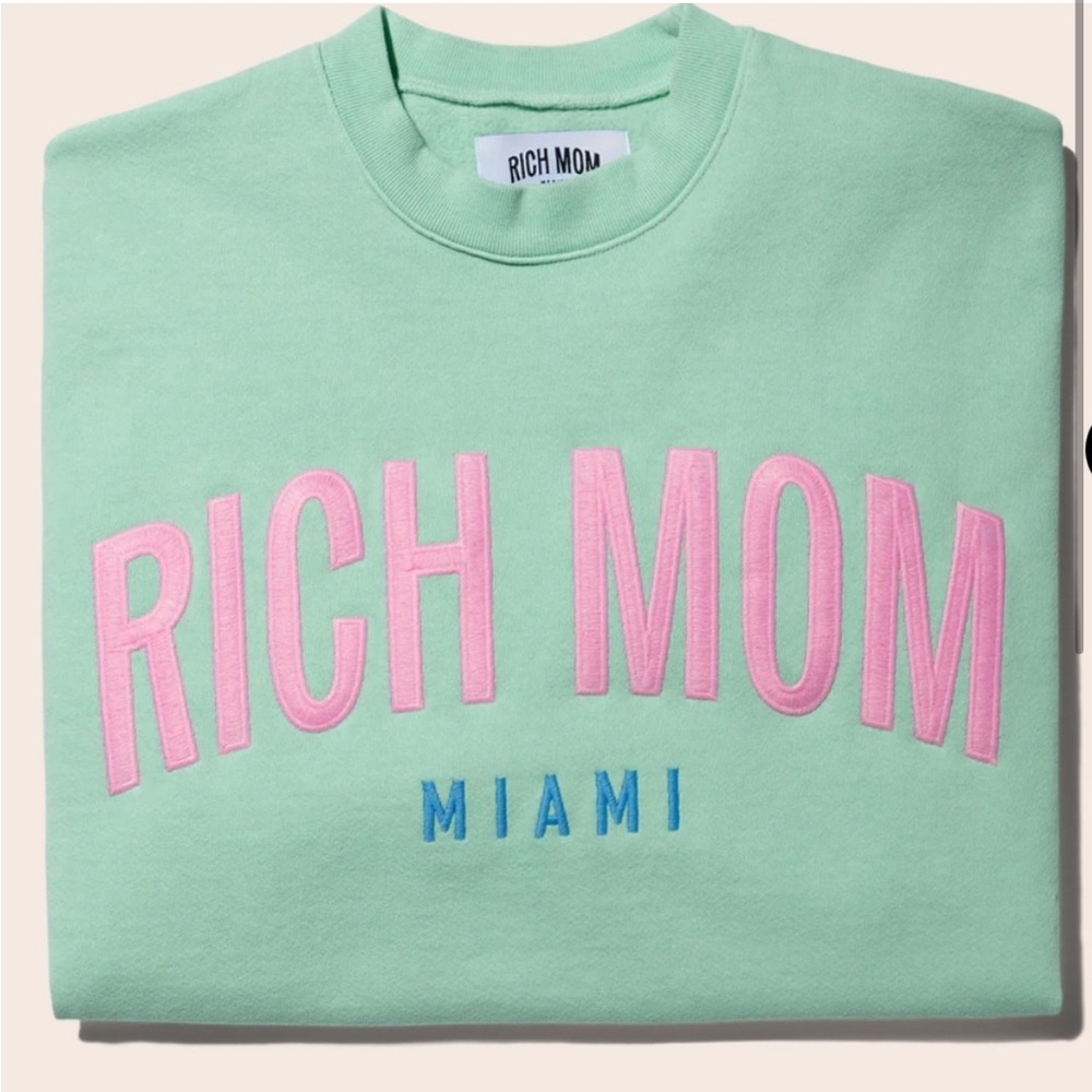 Rich Mom Gear Miami